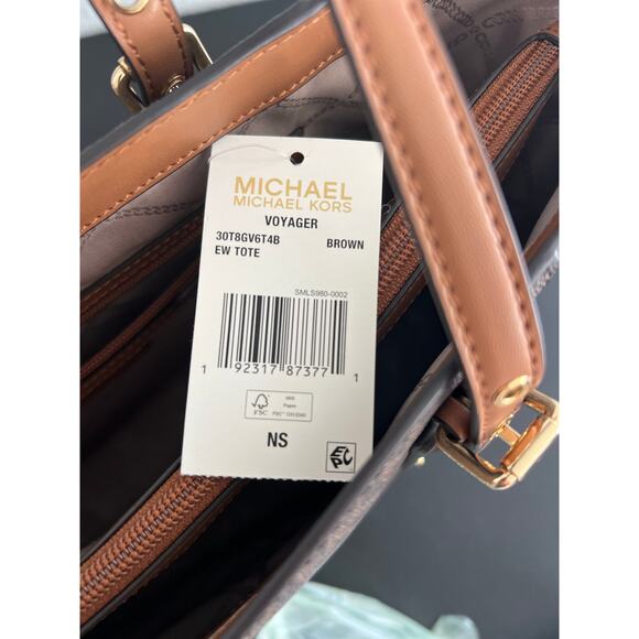 NWT Michael Kors Voyager Tote Bag - Picture 5 of 6